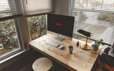 Νοσταλγία και παιδιά-ηθοποιοί η συνταγή του Netflix